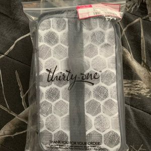 Thirty-one glamour case